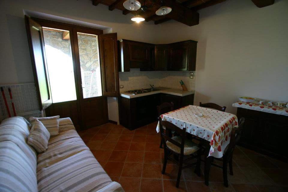 La Frontiera Villa San Feliciano Ngoại thất bức ảnh
